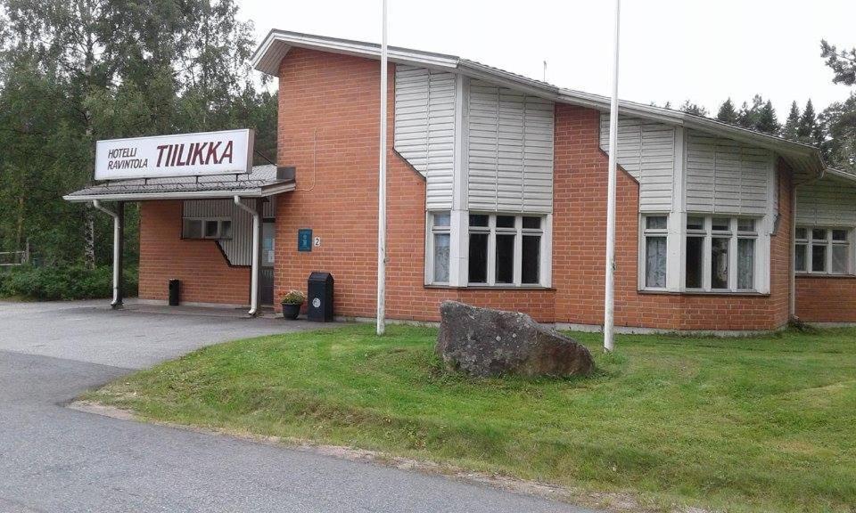 Hotelli Ravintola Tiilikka Rautavaara Zewnętrze zdjęcie